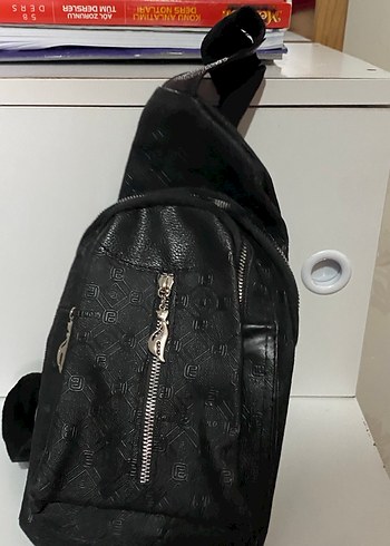 Siyah Deri Yılan Desenli Kadın Çapraz Çanta - Görsel 3