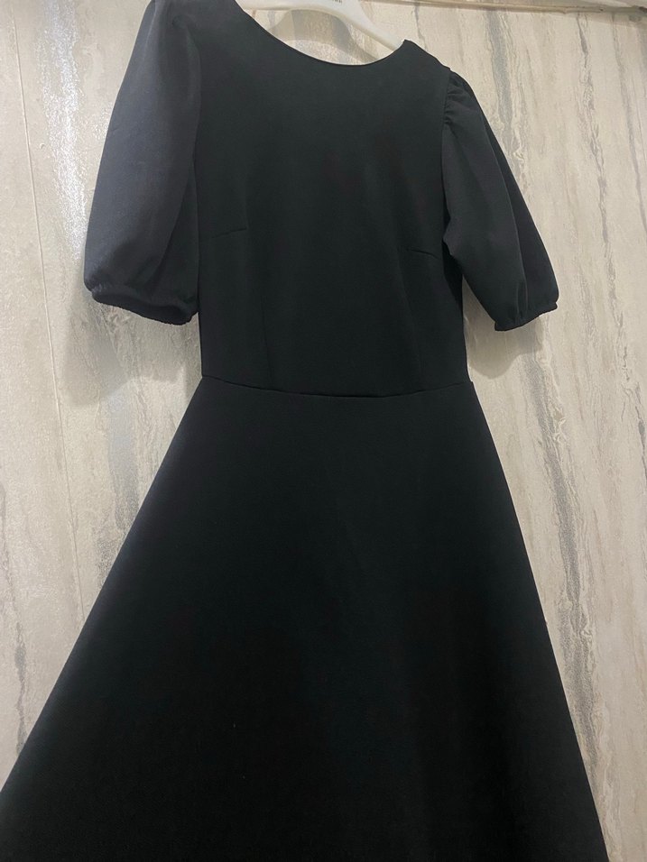 Kısa Kollu Siyah Uzun Elbise - Görsel 3