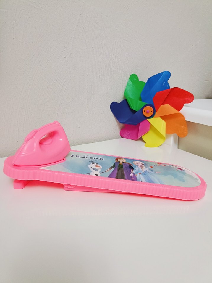 Renkli Çocuk Ütü Masası Oyuncak Seti - Görsel 4