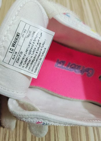 Kız Çocuk Beyaz Çiçek Desenli Cırt Cırtlı Spor Ayakkabı - Görsel 4