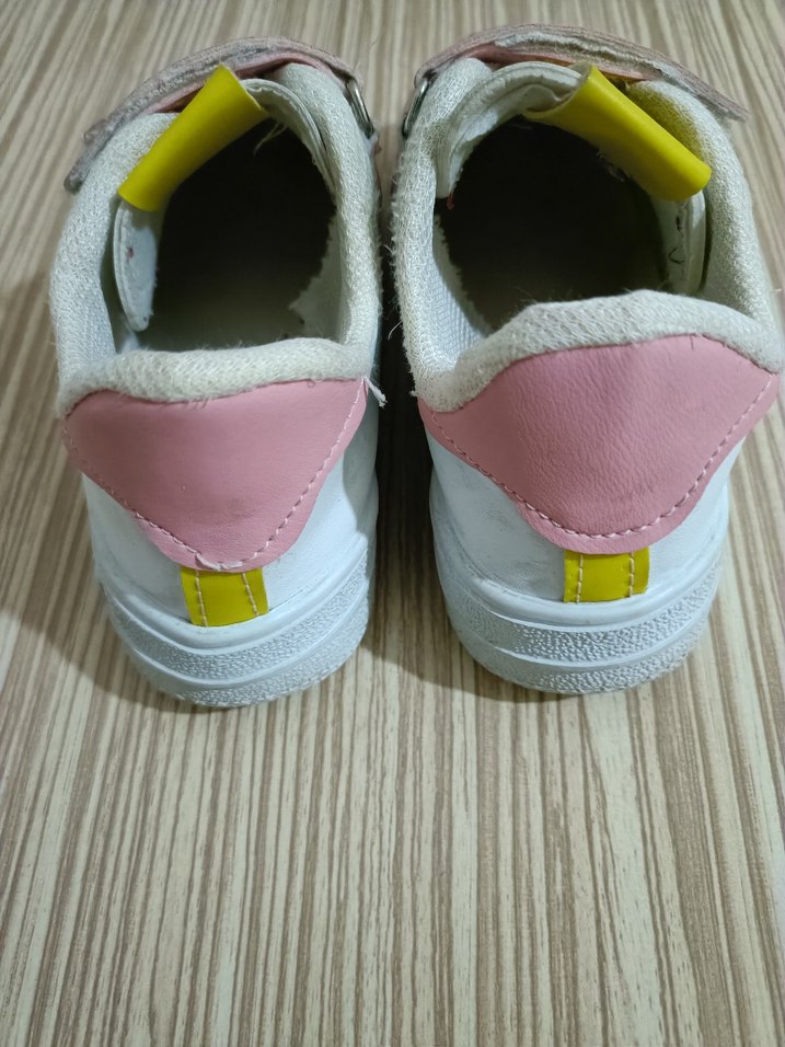 Kız Çocuk Pembe Bağcıksız Spor Ayakkabı - Görsel 3