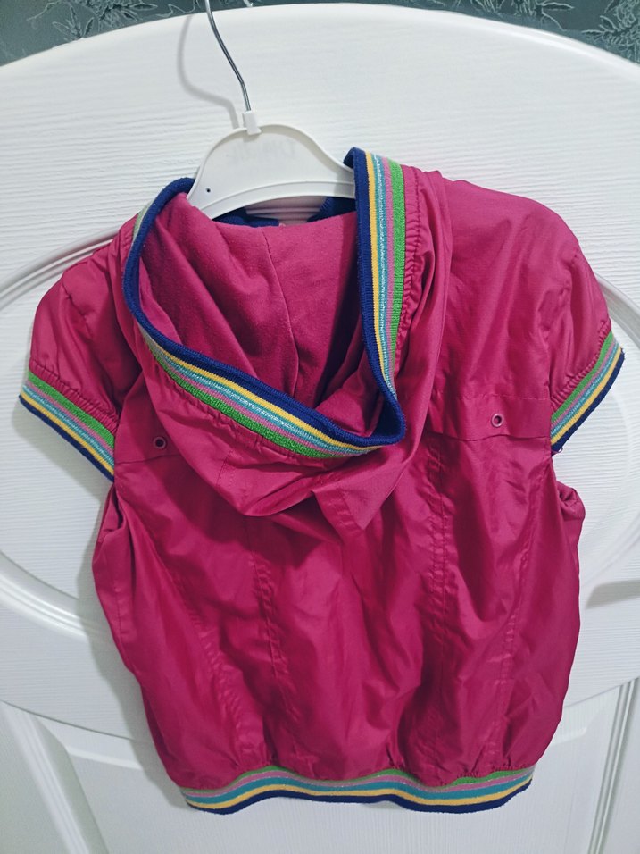 Kız Çocuk Fermuarlı Kısa Kollu Yelek - Görsel 4