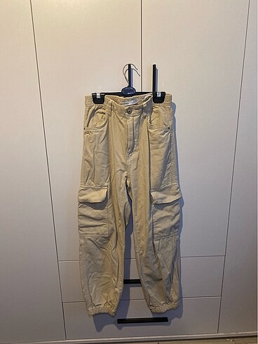 bershka pantalon