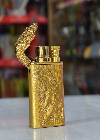 Yılan Desenli Çakmak