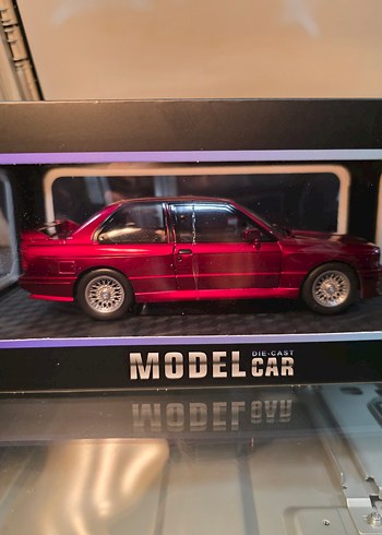 BMW E30 M3 1:24 Model Araba - Görsel 12