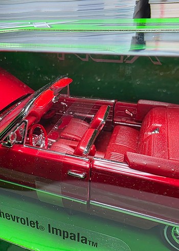 Welly 1963 Chevrolet Impala 1.24 Maket Araba - Görsel 4