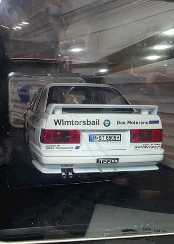 BMW E30 M3 1:24 Model Araba - Görsel 5