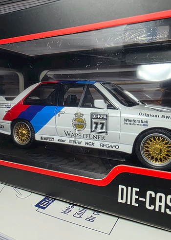 BMW E30 M3 1:24 Model Araba - Görsel 3