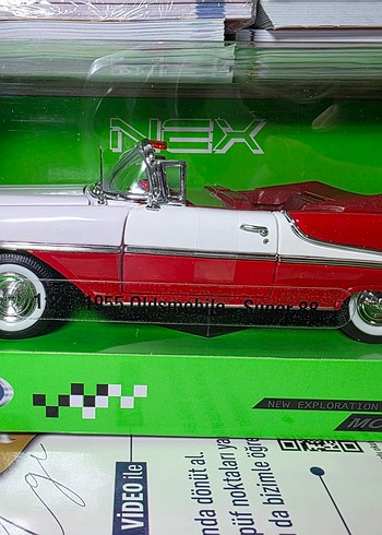 Welly 1955 Oldsmobile Super 88 1.24 Maket Araba - Görsel 8
