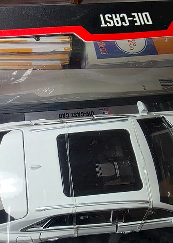 Audi Q8 1.24 Maket Araba - Görsel 8