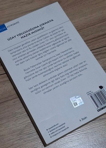 Evren 101 - Astronomi ve Kozmoloji Kitabı - Görsel 2