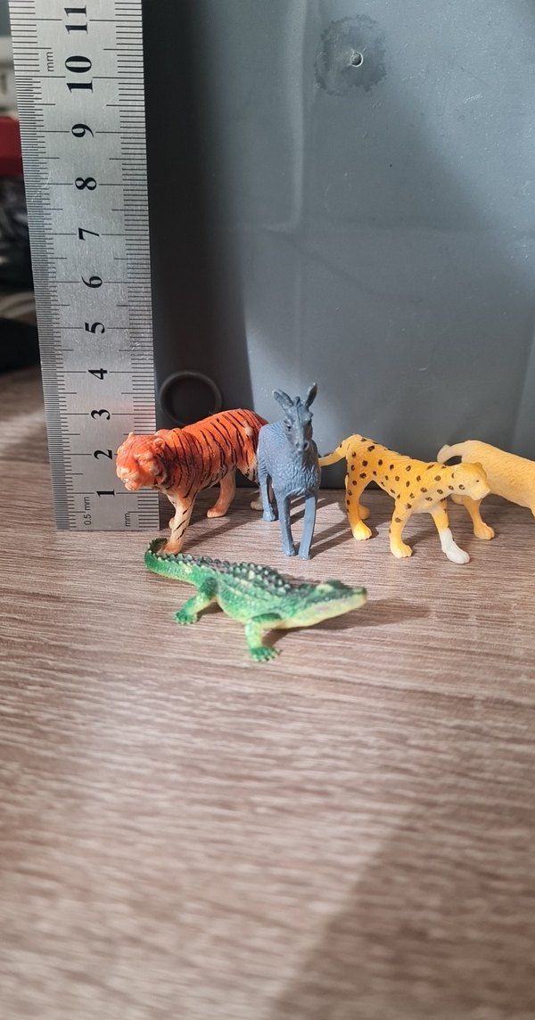 Renkli Mini Safari Hayvan Figürleri Seti-11 tane - Görsel 2