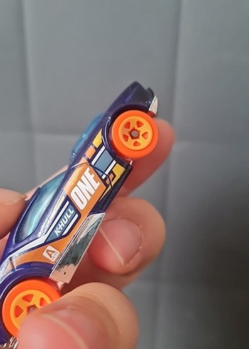 one k-hull, orijinal Hot Wheels Fast Fish araba - Görsel 7
