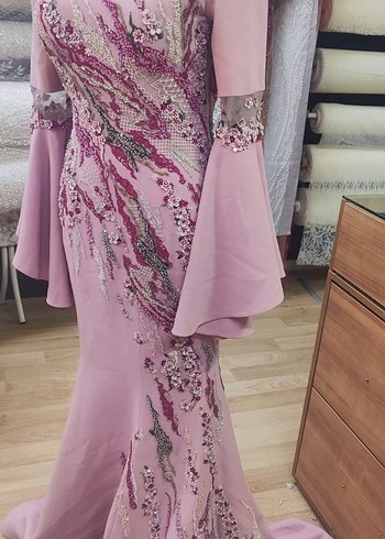 Abiye Pembe İşlemeli Uzun Abiye Elbise