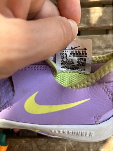 22 Beden mor Renk Nike runner 22 numara çocuk ayakkabı