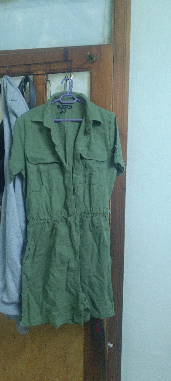 Yeşil Keten Kısa Tulum, Kemerli, Salaş Kesim - Görsel 2