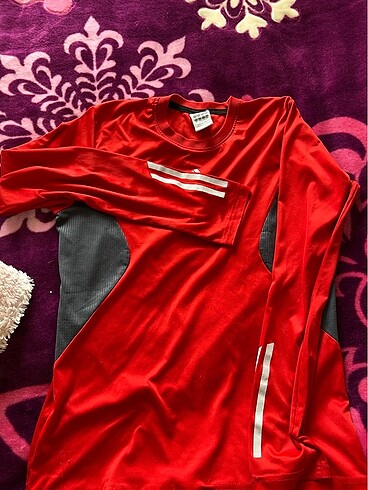 Adidas temiz orjinaldir