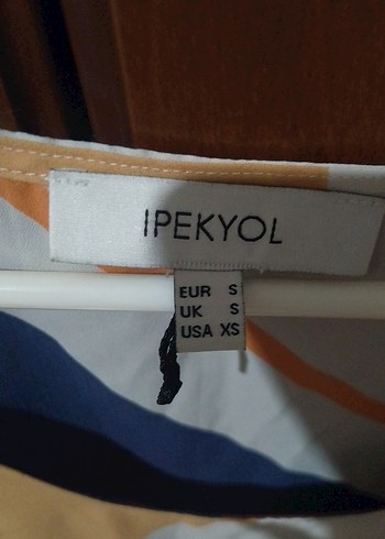 ipekyol Renkli Kolsuz bluz