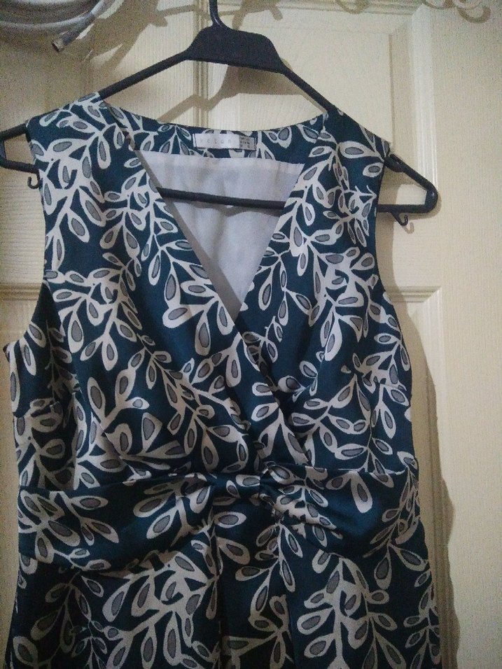 V Yaka Drapeli Midi Elbise - Görsel 2