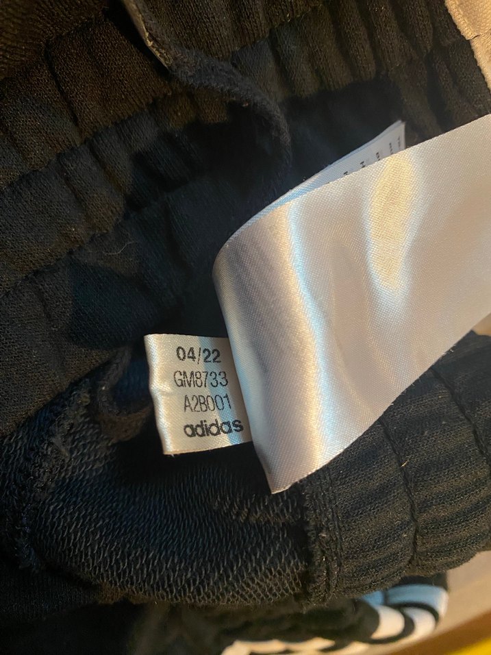 Adidas eşortman - Görsel 3