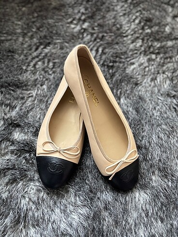 Chanel babet