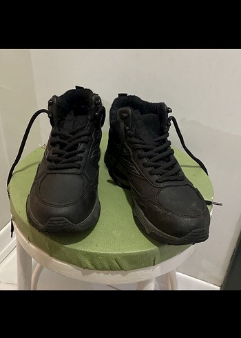 Siyah Bağcıklı Erkek Spor Bot - Görsel 2