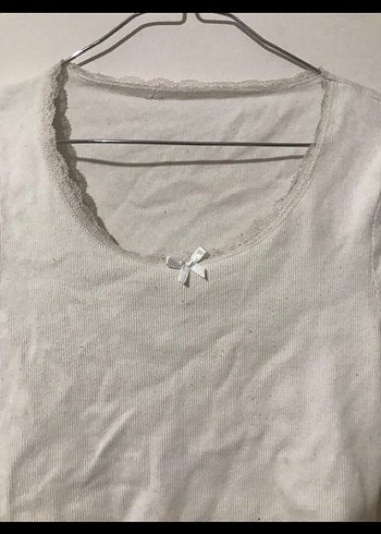 Beyaz Kısa Kollu Crop Top - Görsel 2