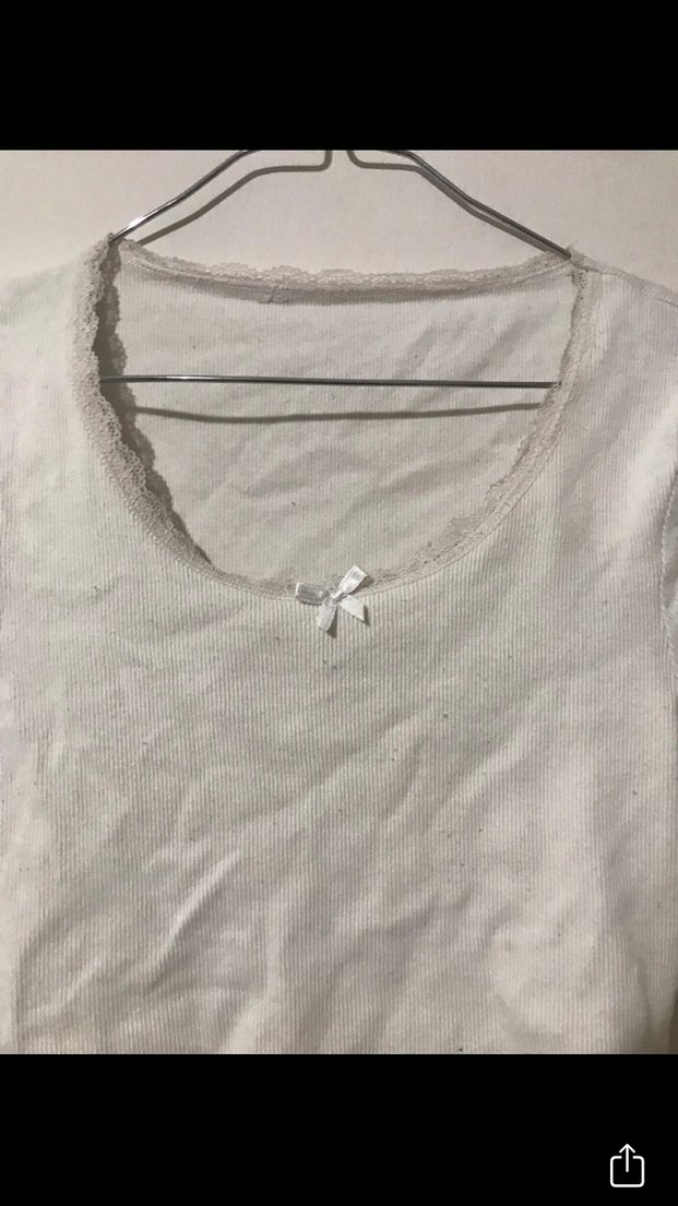 Beyaz Kısa Kollu Crop Top - Görsel 2