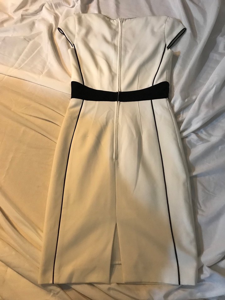 Kadın H&M şık elbisesi - Görsel 3