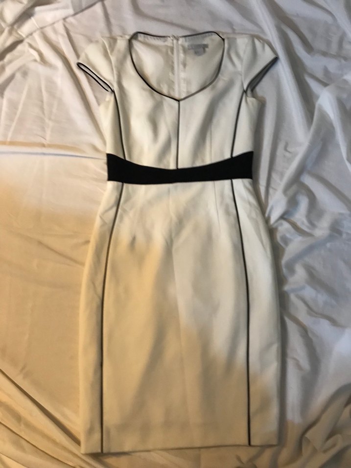 Kadın H&M şık elbisesi - Görsel 2