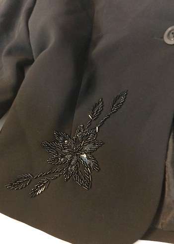 Siyah İşlemeli Kadın Blazer Ceket - Görsel 4