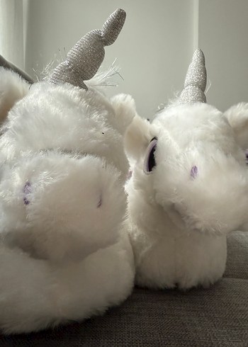 35 Beden Twigy Unicorn Peluş Panduf 34/35 Numara Kaymaz Taban