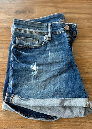 Mavi Denim Şort  Eskitme Mavi  Yırtık Detaylı  3638 - Görsel 5