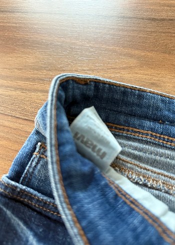 Mavi Denim Şort  Eskitme Mavi  Yırtık Detaylı  3638 - Görsel 11