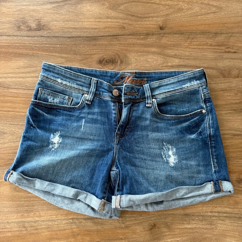 Mavi Denim Şort  Eskitme Mavi  Yırtık Detaylı  3638 - Görsel 2