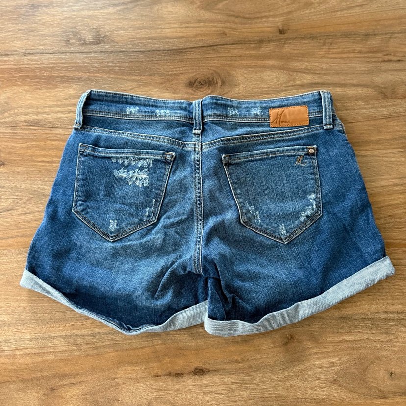 Mavi Denim Şort  Eskitme Mavi  Yırtık Detaylı  3638 - Görsel 3