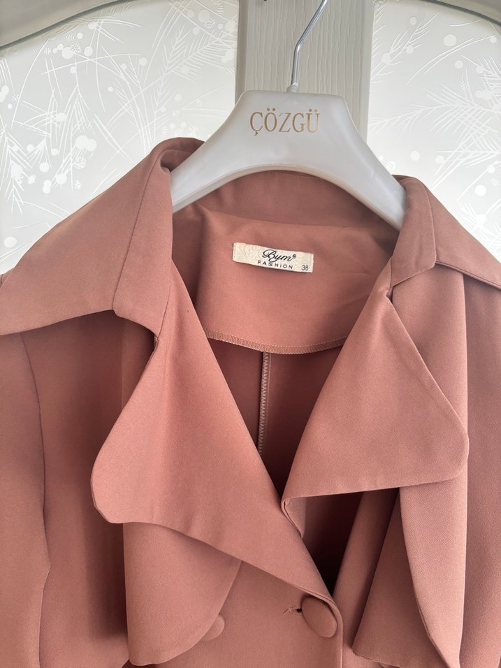 Klasik Pilili Uzun Kadın Trençkot - Görsel 2