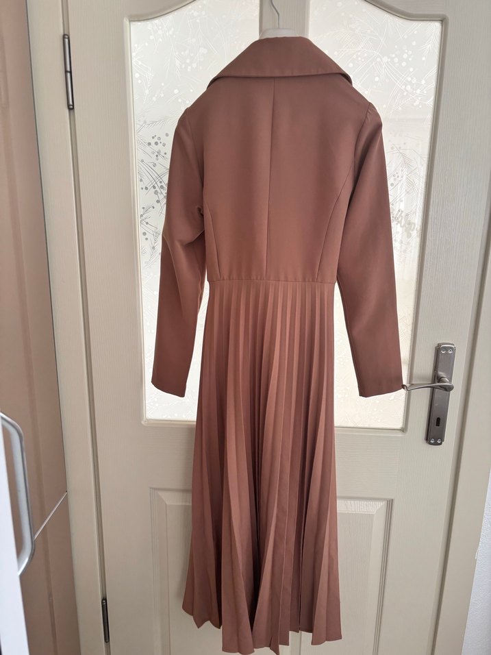 Klasik Pilili Uzun Kadın Trençkot - Görsel 3