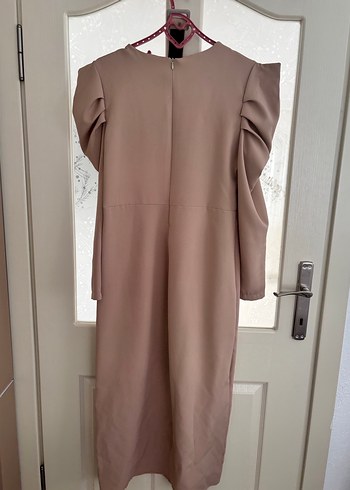 Bej Uzun Drapeli Kadın Elbise - Görsel 3