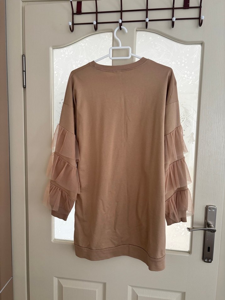 Bej Uzun Kollu Fırfırlı Kadın Tunik - Görsel 3