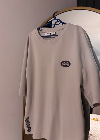 Bej Oversize Baskılı Kısa Kollu Tişört - Görsel 2