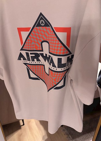 Bej Oversize Baskılı Kısa Kollu Tişört - Görsel 3