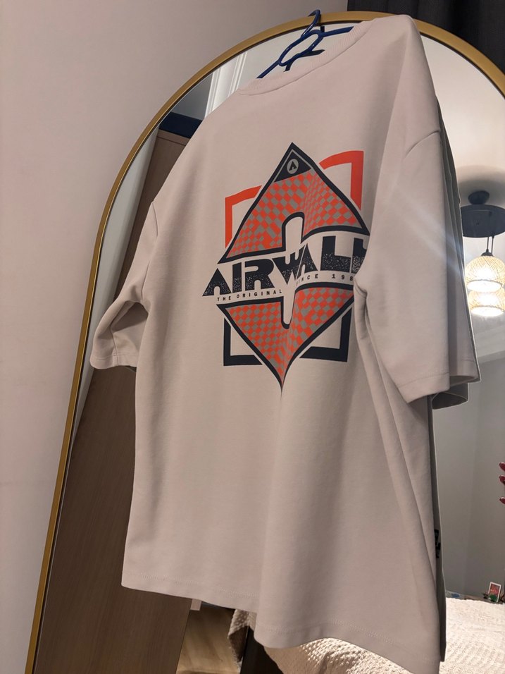 Bej Oversize Baskılı Kısa Kollu Tişört - Görsel 5