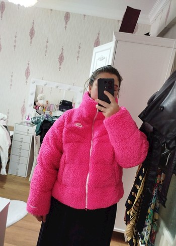 Pembe Yüksek Yakalı Kadın Mont - Görsel 5