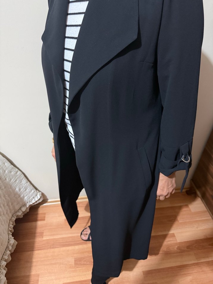 Kadın Siyah Uzun Drapeli Ofis Klasik Kaban - Görsel 2