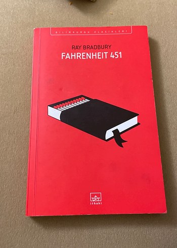 Fahrenheit 451 - Ray Bradbury Roman
