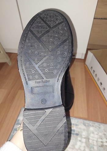 erkek bot siyah - Görsel 3