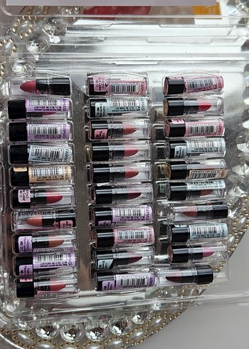 Oriflame Bordo Renkli Mat Ruj