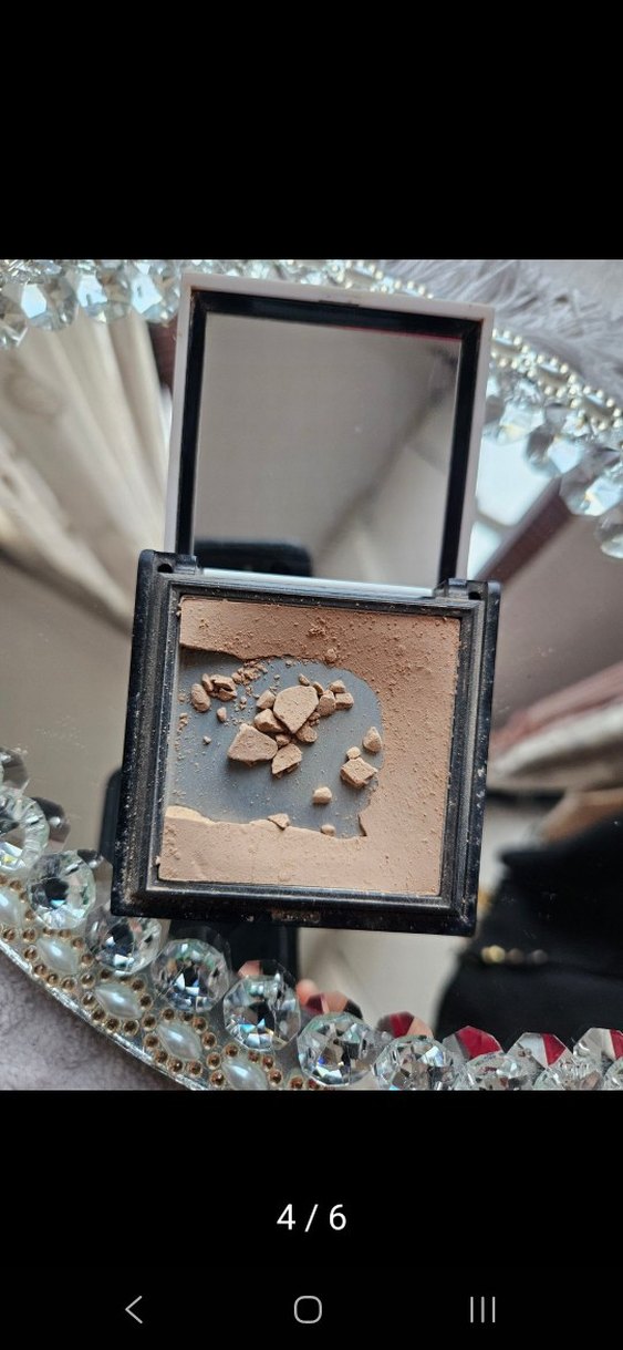 Orjinal Benefit Hello Flawless pudra - Görsel 4