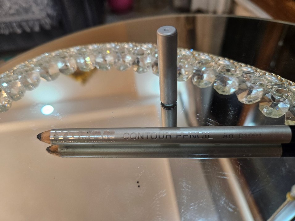 KRYOLAN Göz Kalemi - Görsel 4